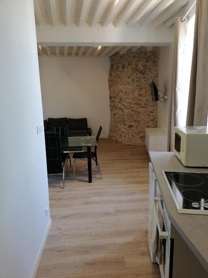 Au Thiernois Apartment ทิแยร์ ภายนอก รูปภาพ
